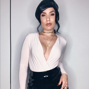 Low cut blush pink body suit